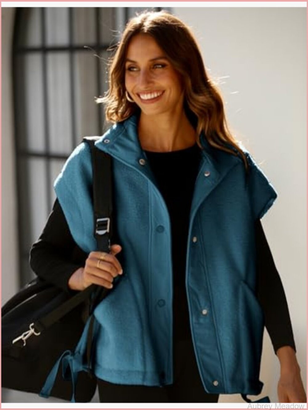 Women's Oversized Fleece Vest Sleeveless Sherpa Jacket Button Down with Pockets - Picture 3 of 7